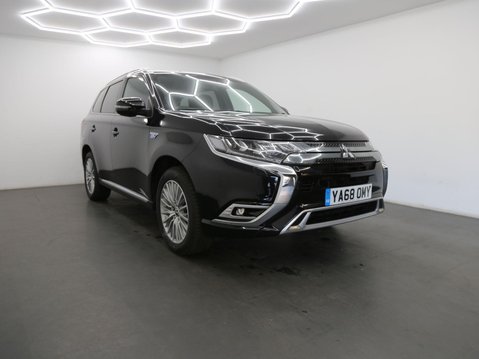 Mitsubishi Outlander 2.4h TwinMotor 13.8kWh 4h CVT 4WD Euro 6 (s/s) 5dr 1