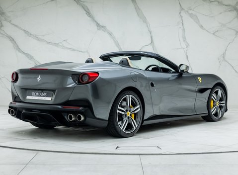 Ferrari Portofino 6