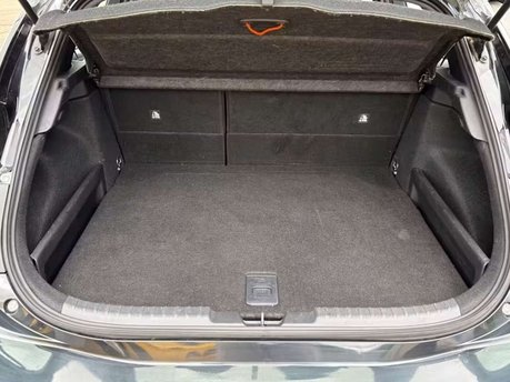 Toyota Corolla 1.8 VVT-h GPF Icon Tech Hatchback 5dr Petrol Hybrid CVT Euro 6 (s/s) (122 p 10