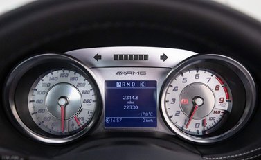 Mercedes-Benz SLS 6.2 63 V8 AMG 2dr 11