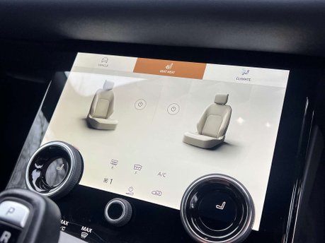 Land Rover Range Rover Evoque 1.5 Range Rover Evoque R-Dynamic SE P300e Auto 4WD 5dr 33