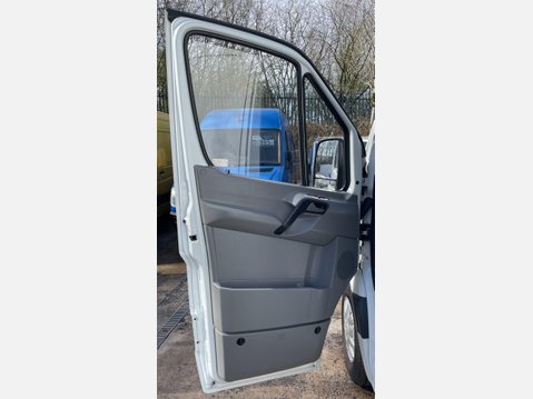 Mercedes-Benz Sprinter 2.1 313 CDi RWD L2 4dr 31