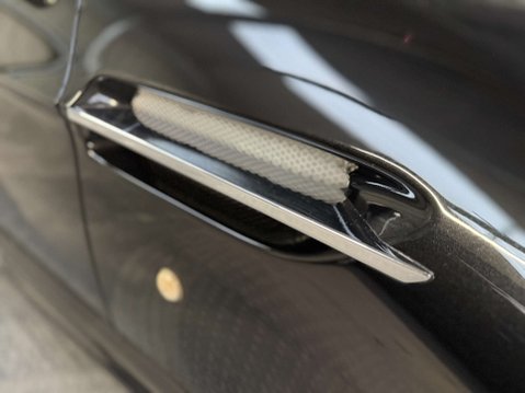 Aston Martin Vantage 4.3 Vantage V8 Auto 2dr ROADSTER 74