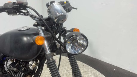 Herald Motor Co Classic 2014 XF 125CC Project 8