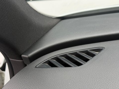 Audi Q3 2.0 TDI S line S Tronic quattro Euro 5 (s/s) 5dr 74