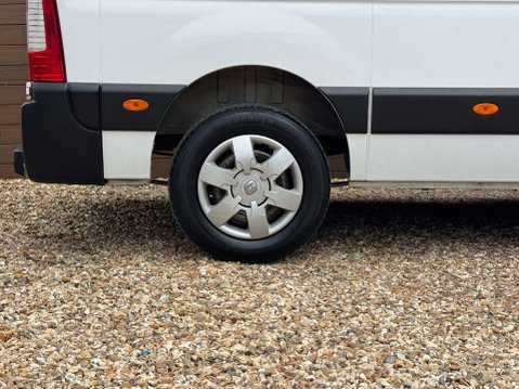 Nissan NV400 2.3 NV400 Tekna dCi 18