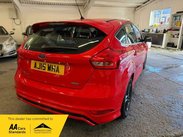 Ford Focus 1.0T EcoBoost Zetec S Euro 6 (s/s) 5dr 8