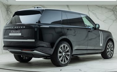 Land Rover Range Rover D350 AUTOBIOGRAPHY LWB 6