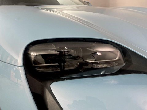 Porsche Taycan Performance Plus 93.4kWh Saloon 4dr Electric Auto RWD (11kW Charger) (476 p 9