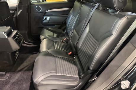 Land Rover Discovery 3.0 D300 MHEV R-Dynamic SE Auto 4WD Euro 6 (s/s) 5dr 29