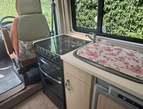 Auto-Sleepers Warwick Duo 2 Berth|2 Belt|Rear Lounge|Shower|Toilet|Vanlux 10