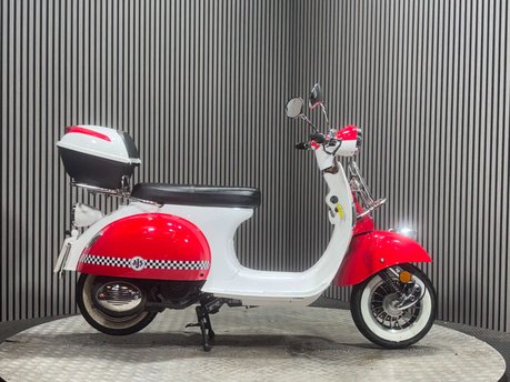 Ajs MODENA 2023 ONLY 3K LEARNER SCOOTER 125CC 1 OWNER NEW MOT SERVICED