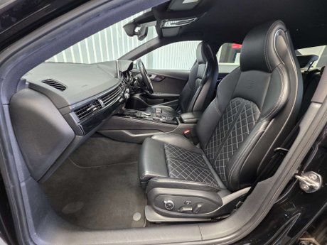 Audi S4 3.0 TFSI V6 Saloon 4dr Petrol Tiptronic quattro Euro 6 (s/s) (354 ps) 9