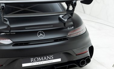 Mercedes-Benz Amg GT GT Black Series 21