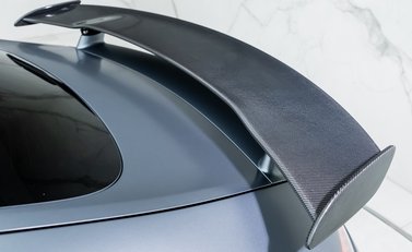 Mercedes-Benz AMG GT R Premium 30