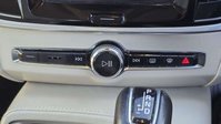 Volvo S90 2.0 D4 Inscription Pro Saloon 4dr Diesel Auto Euro 6 (s/s) (190 ps) 26