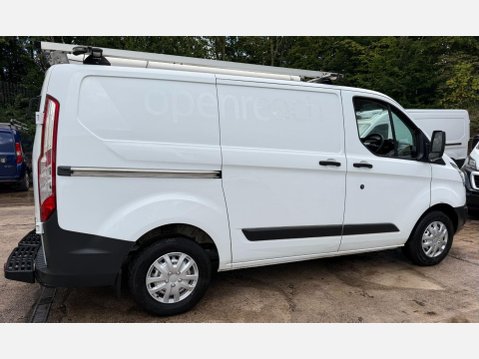 Ford Transit Custom 2.0 TDCi 310 Panel Van 5dr Diesel Manual L1 H1 (157 g/km, 104 bhp) 9