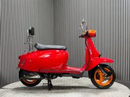 Royal Alloy GT LC 2018 ONLY 2K MODERN RETRO SCOOTER 200CC 1