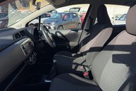 Toyota Yaris 1.3 VVT-I TR LOOK! JUST 38000 MILES! LOW INSURANCE! AIR CON 35