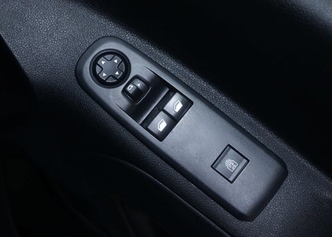 Citroen Berlingo e-Berlingo Feel 5dr 33