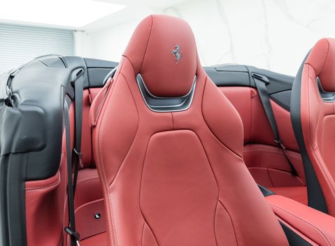 Ferrari Portofino M 15