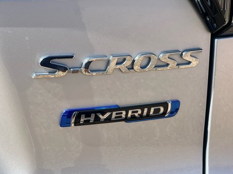 Suzuki S-Cross MOTION 20