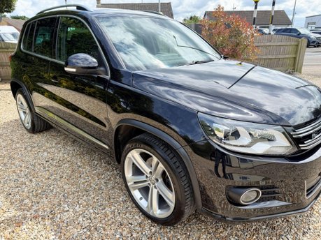 Volkswagen Tiguan 2.0 TDI BlueMotion Tech R-Line DSG 4WD Euro 6 (s/s) 5dr 7