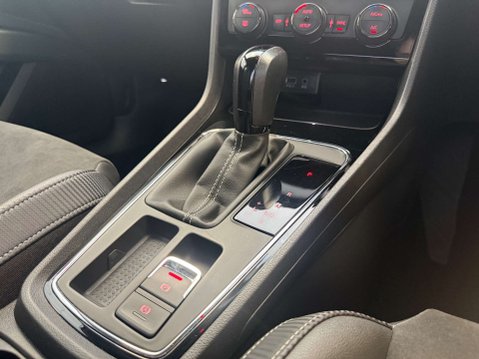 SEAT Leon 2.0 Leon Cupra 290 TSi Semi-Auto 5dr 31