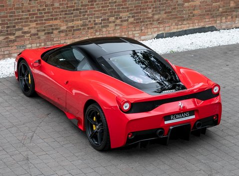 Ferrari 458 Speciale 9