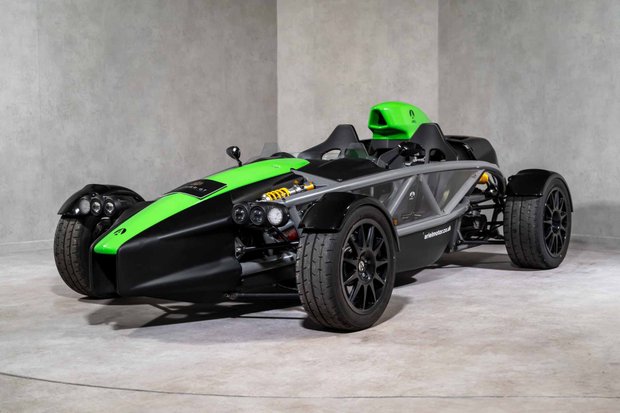 Ariel Atom 4. 350 BHP UPGRADE. 6-SPEED MANUAL. ÖHLINS DAMPERS. 1