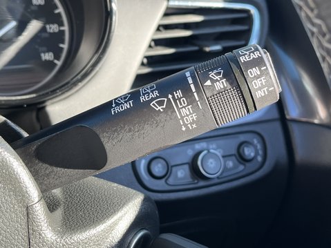 Vauxhall Mokka X 1.4T Elite Nav 5dr 4WD Auto 27