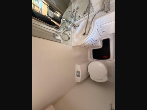 Elddis Majestic EXPLORER GROUP 12
