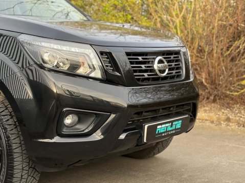 Nissan Navara 2.3 dCi N-Guard Auto 4WD Euro 6 4dr 30