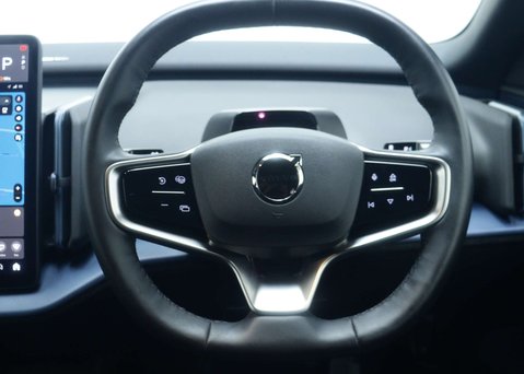 Volvo Ex30 Single Motor Extended Range 69kWh Plus SUV 5dr Electric Auto (272 ps) 19