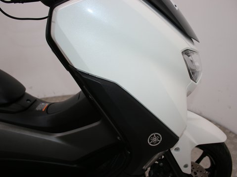 Yamaha Nmax 125 GPD125-A ABS 29