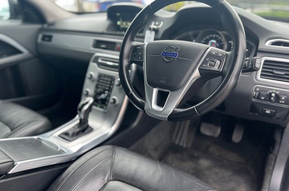 Volvo V70 2.0 D4 SE LUX AUTOMATIC ESTATE 18