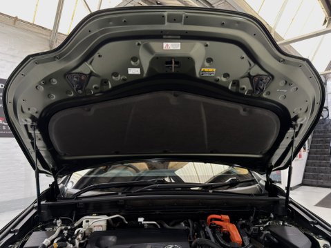 Lexus NX 450H PLUS TAKUMI 12