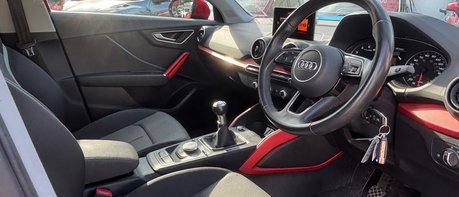 Audi Q2 TFSI SPORT..1 PREVIOUS OWNER,5 SERVICES,SAT NAV,CLIMATE CONTROL 1