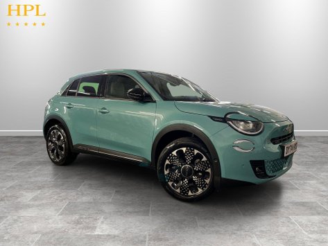 Fiat 600e 54kWh La Prima SUV 5dr Electric Auto (156 ps)