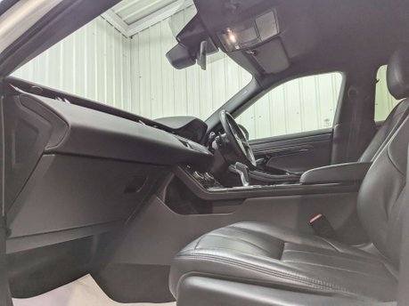 Land Rover Range Rover Evoque 2.0 Range Rover Evoque R-Dynamic S D Auto 4WD 5dr 52