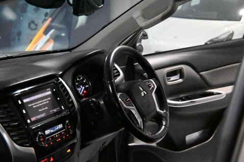 Mitsubishi L200 DI-D 4WD WARRIOR DCB 23