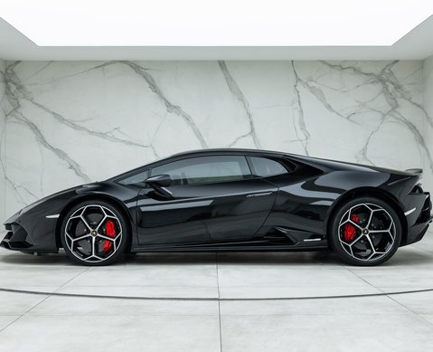 Lamborghini Huracan LP640-4 EVO