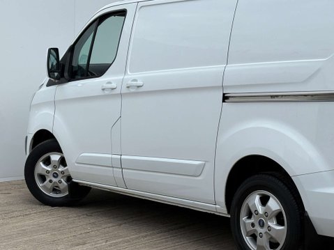 Ford Transit Custom 2.2 Transit Custom 290 Ltd E-Tech 43