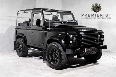 Land Rover Defender 90 TD SOFT TOP XS. MOMO WHEEL. HEATED SEATS. ALPINE STEREO. REAR BENCH SEATS. 1