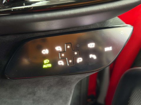 Ferrari 12Cilindri 6.5 V12 Spider 2dr Petrol F1 DCT Euro 6 (s/s) (830 ps) 76