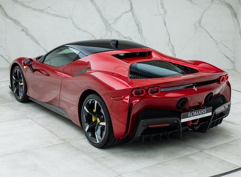 Ferrari SF90 Stradale 9