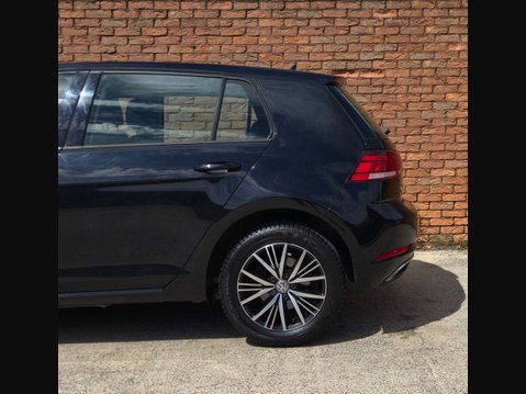 Volkswagen Golf 1.6 Golf SE Nav TDI BlueMotion Technology 5dr 13