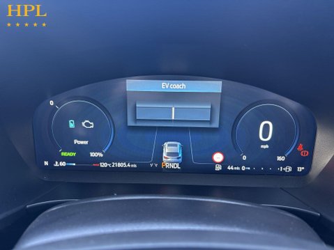 Ford Kuga 2.5h Duratec ST-Line X SUV 5dr Petrol Hybrid CVT Euro 6 (s/s) (180 ps) 1 Ow 14