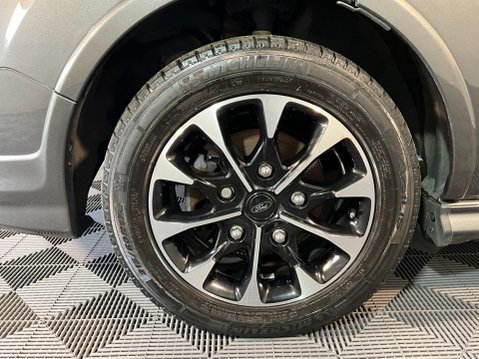 Ford Transit Custom 320 SPORT L2H1 DCIV ECOBLUE 8