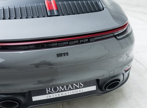 Porsche 911 Carrera S (992) 25